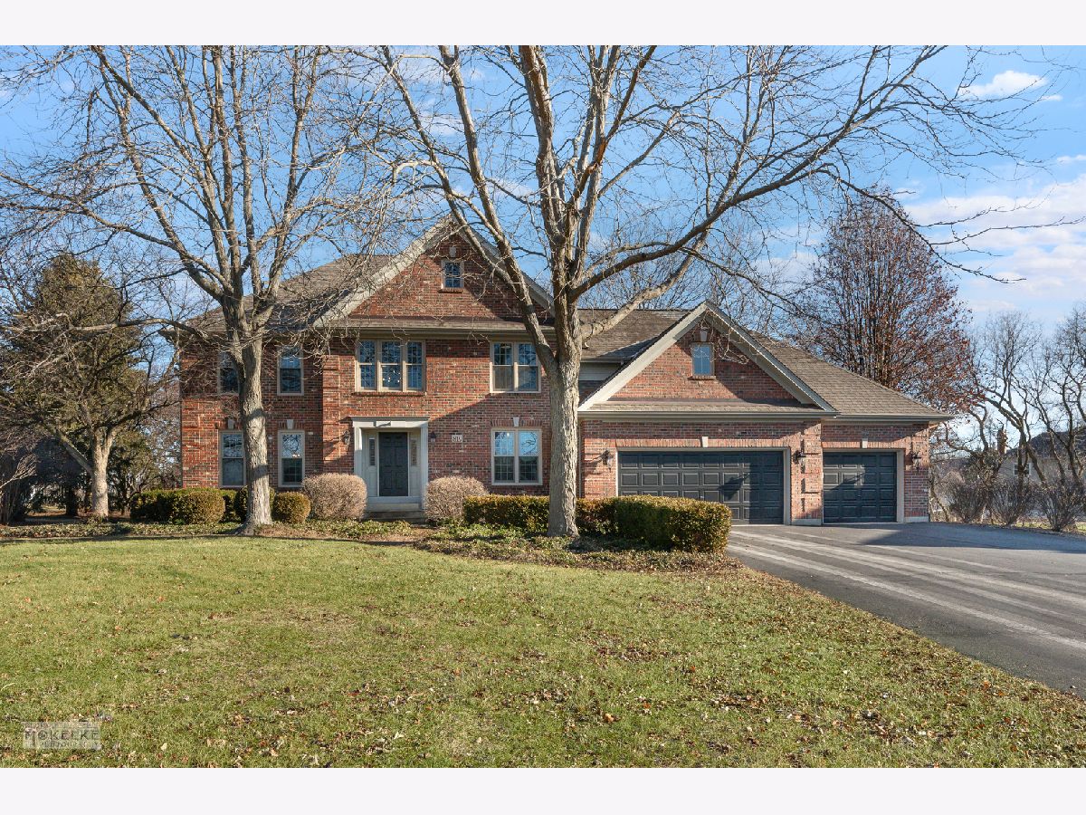 Homes Sold Windstone Sugar Grove Illinois, 819 Queens Gate