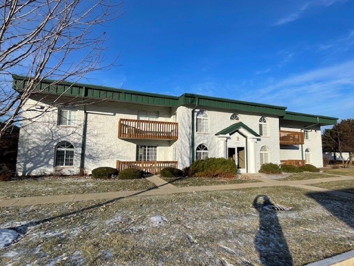 Condominiums Sold Heritage Terrace Joliet Illinois, 2851 Heritage