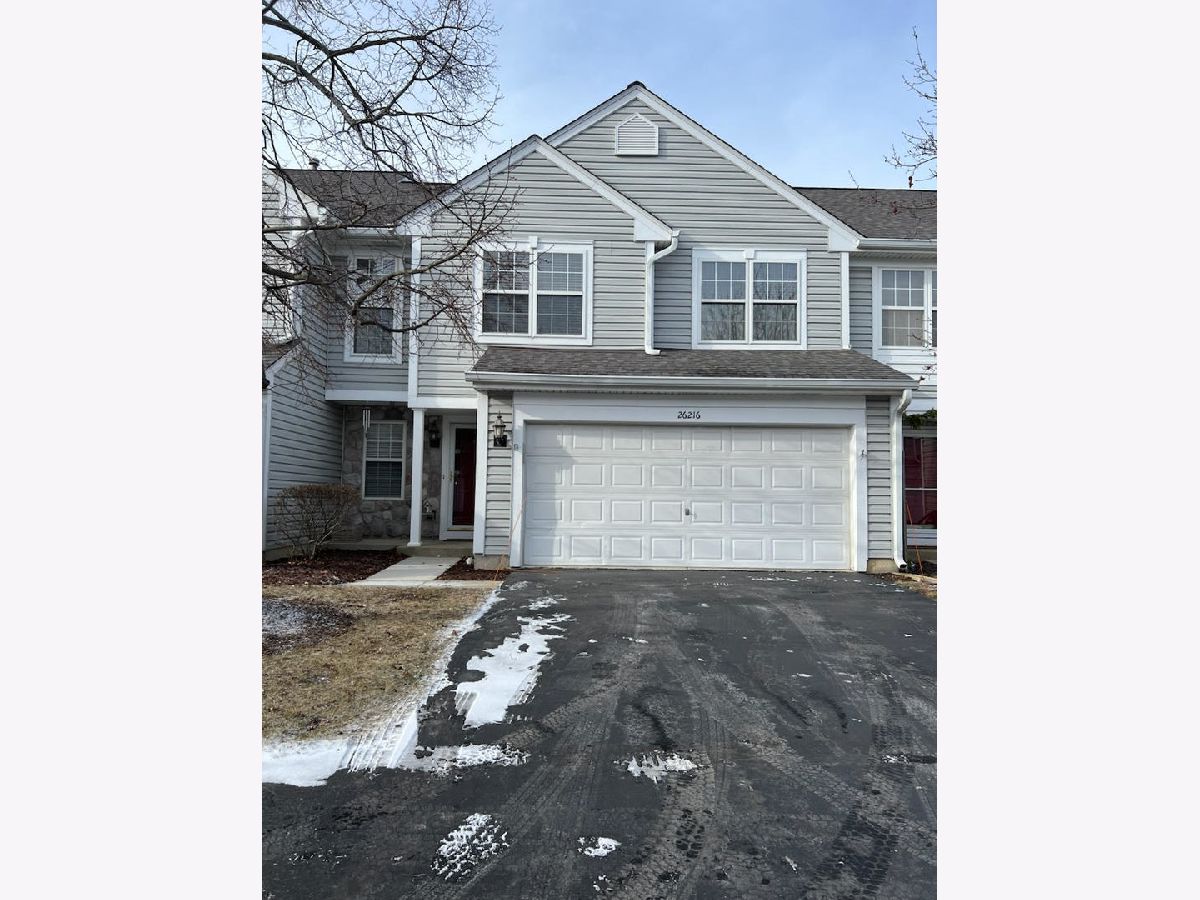 Townhomes Sold Tanneron Bay Ingleside Illinois, 26216 Vista