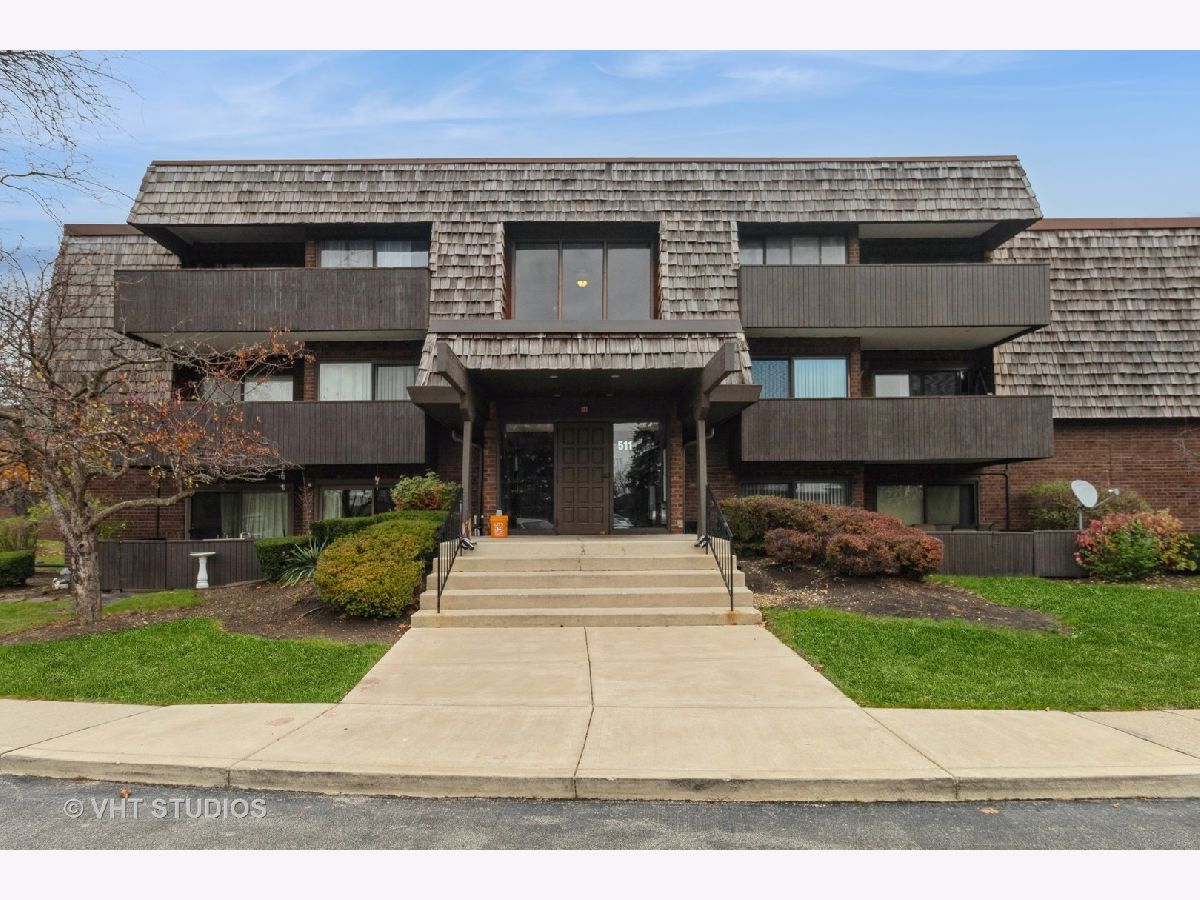 Condominiums Sold Timber Ridge Carol Stream Illinois, 511 Timber Ridge