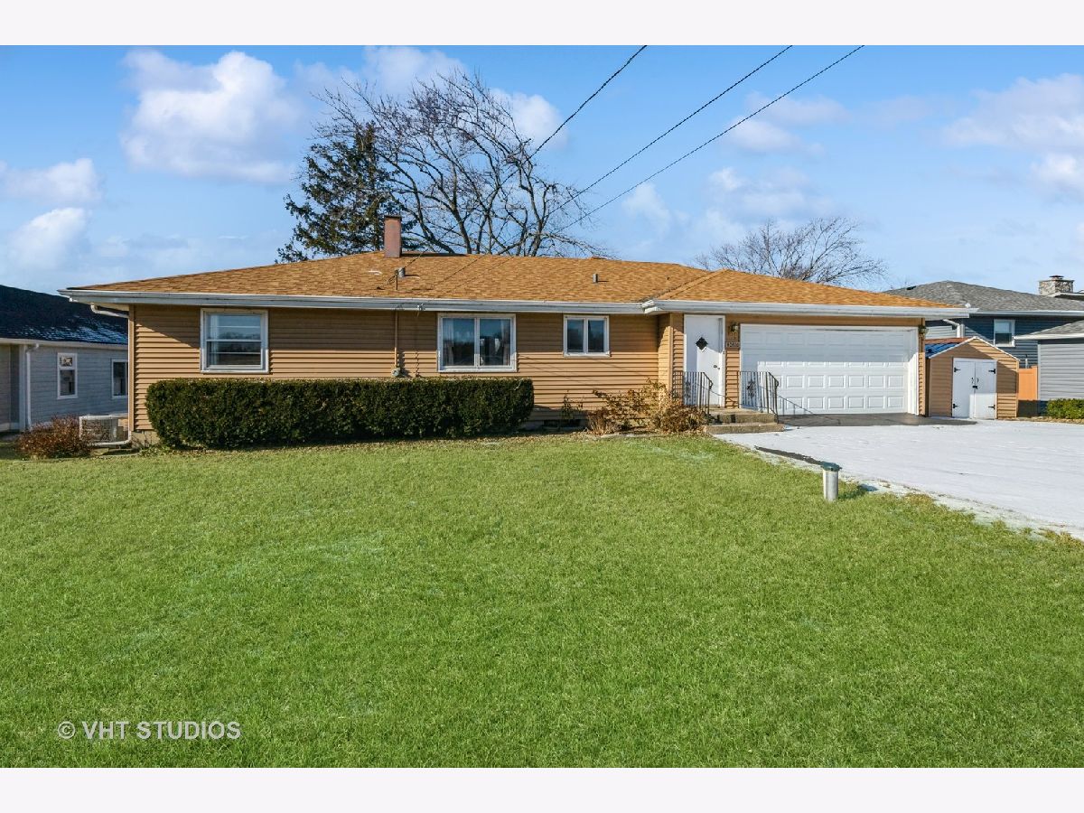 Homes Sold Grand Bluff Antioch Illinois, 40810 Grand