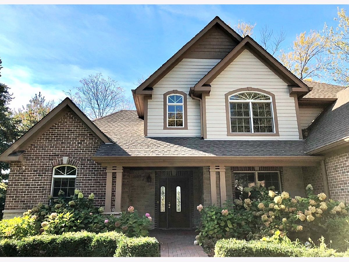 Homes Rented Forest Lake Lake Zurich Illinois, 23930 Lakeside