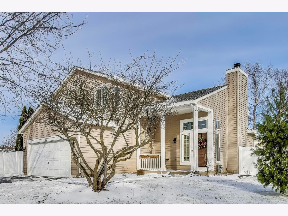 Homes & Townhomes & Condos Sold Pleasant Hill Waukegan Illinois, 1155 Talcott