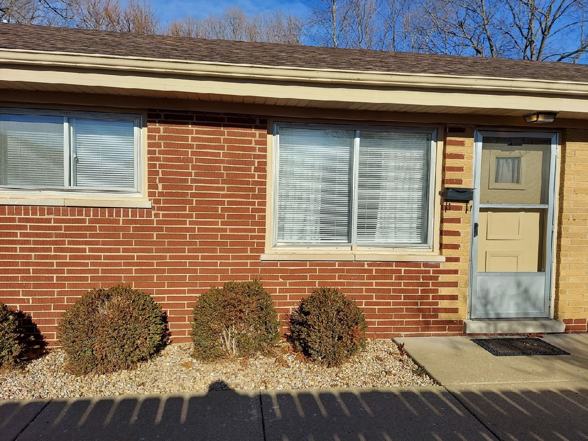  Rented Plano Illinois, 711 West