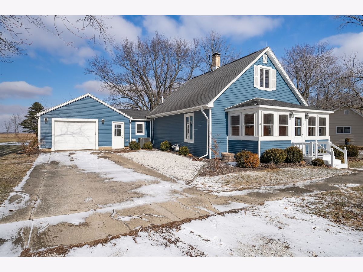  Sold Stanford Illinois, 505 North