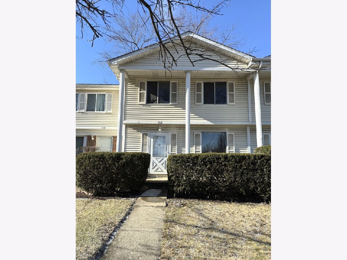 Townhomes Sold Beaconridge Bolingbrook Illinois, 152 Beaconridge