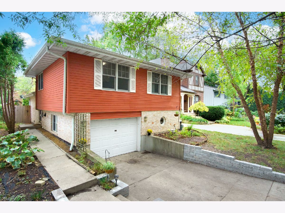 Homes & Condos & Townhomes Sold Ravinia Highland Park Illinois, 427 Broadview
