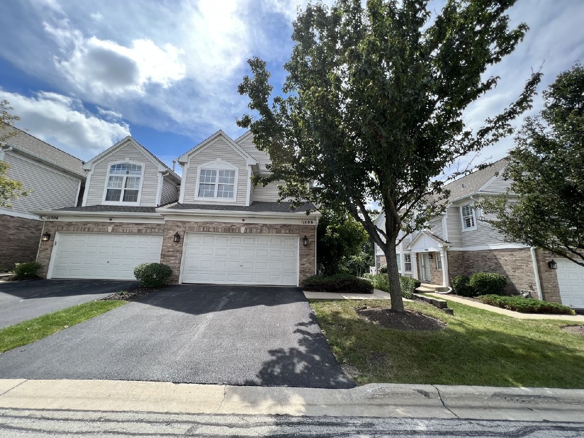 Townhomes Sold Chestnut On The Green Indian Head Park Illinois, 11006 72nd