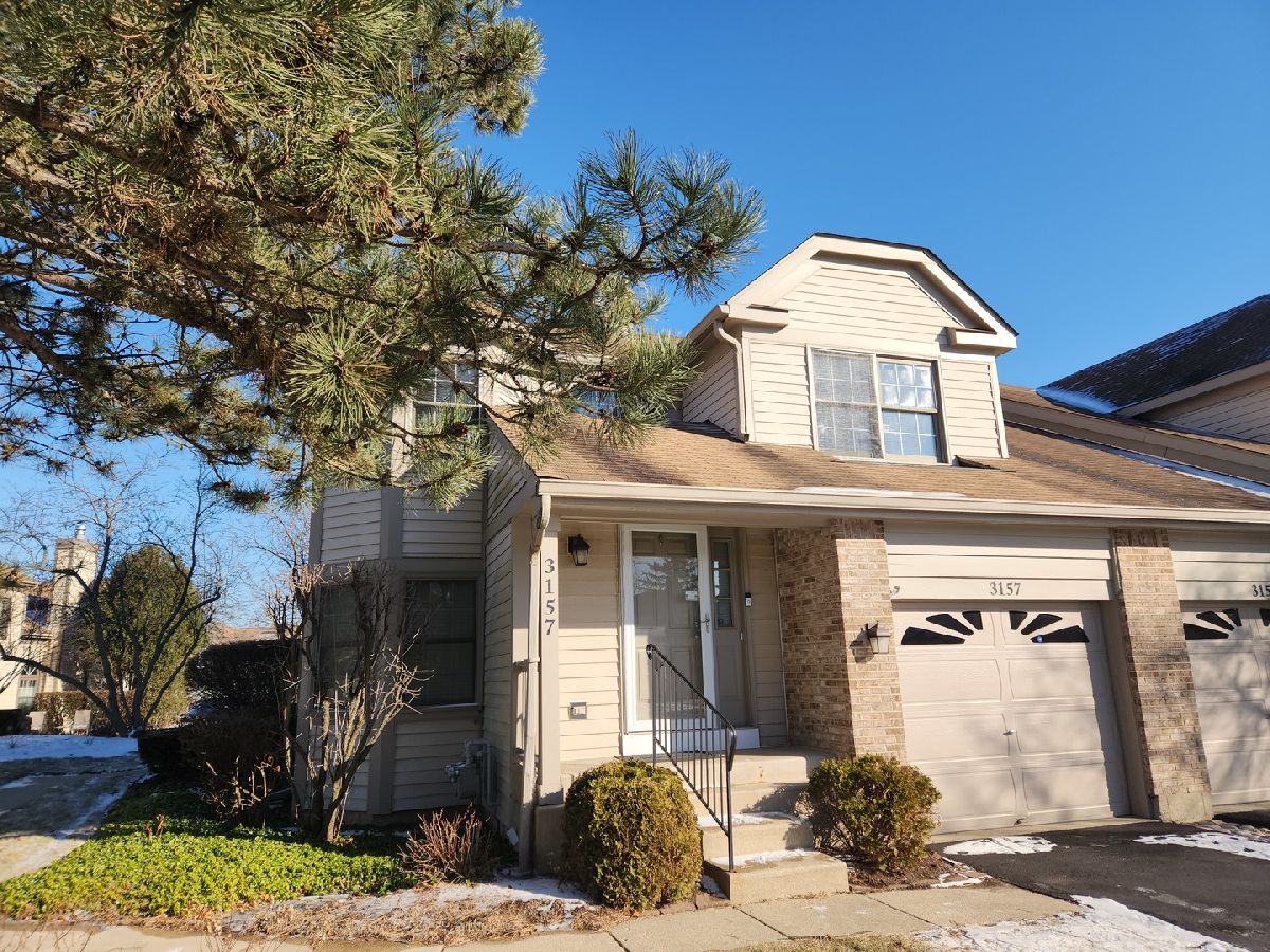 Townhomes & Condos & Homes Sold Frenchmens Cove Arlington Heights Illinois, 3157 Daniels