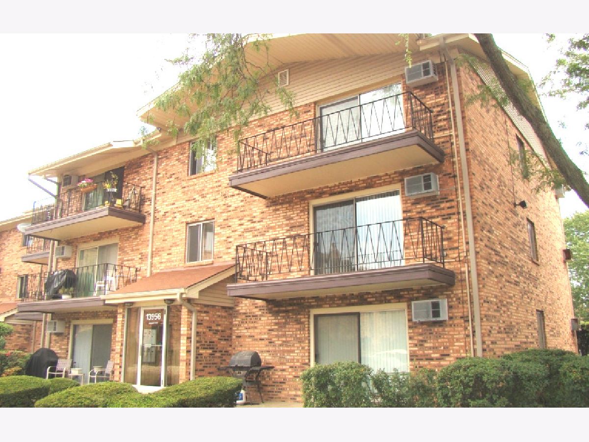  Rented Crestwood Illinois, 13956 Waterbury