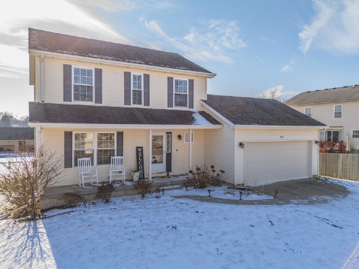 Homes & Condos & Townhomes Sold Linden Place Normal Illinois, 315 Basswood