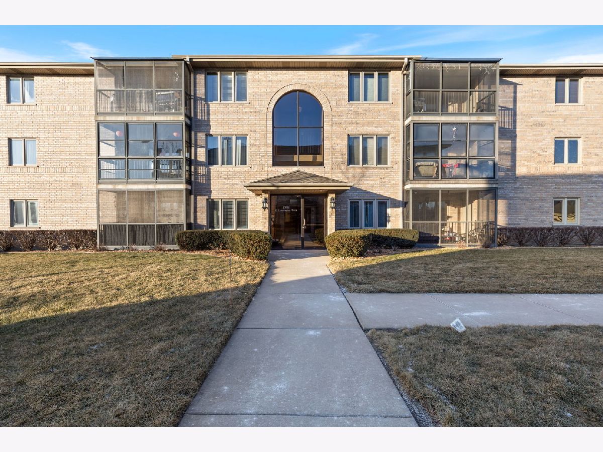 Condominiums Sold Crestpoint Crestwood Illinois, 13918 Leamington
