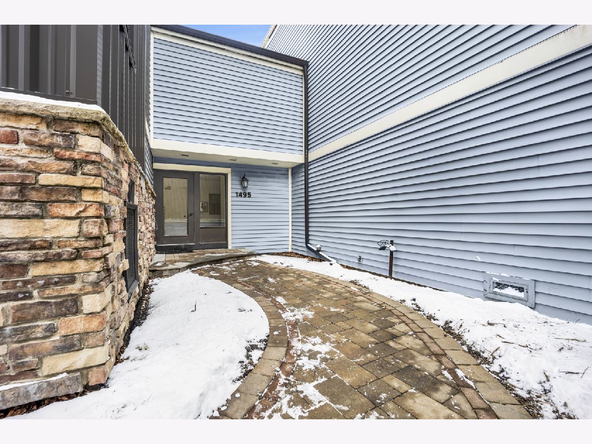 Condos & Townhomes & Homes Sold The Streams Wheaton Illinois, 1495 County Farm