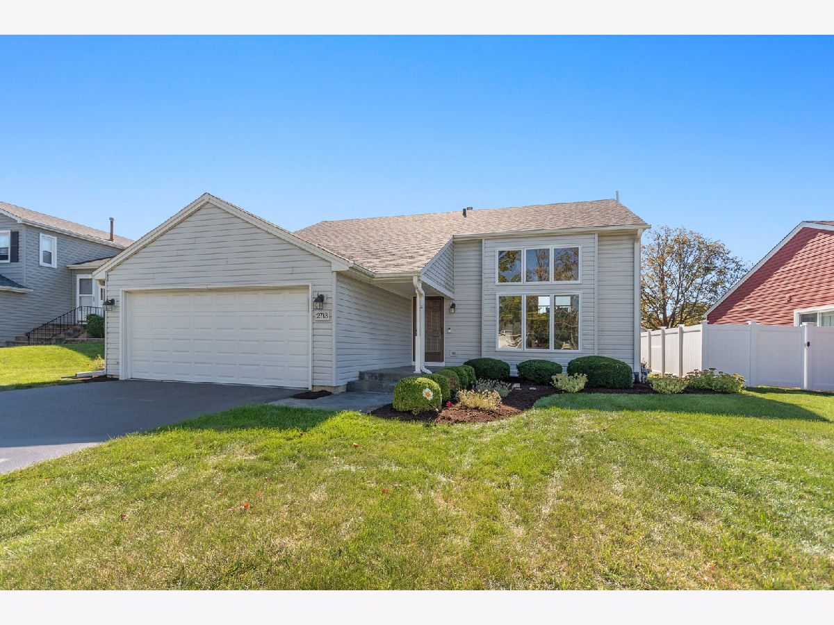Homes Sold Rosewood Woodridge Illinois, 2713 Zurich