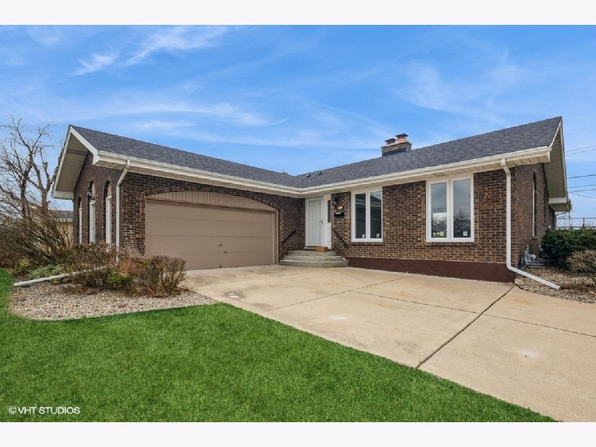  Sold Chicago Heights Illinois, 380 Lerose