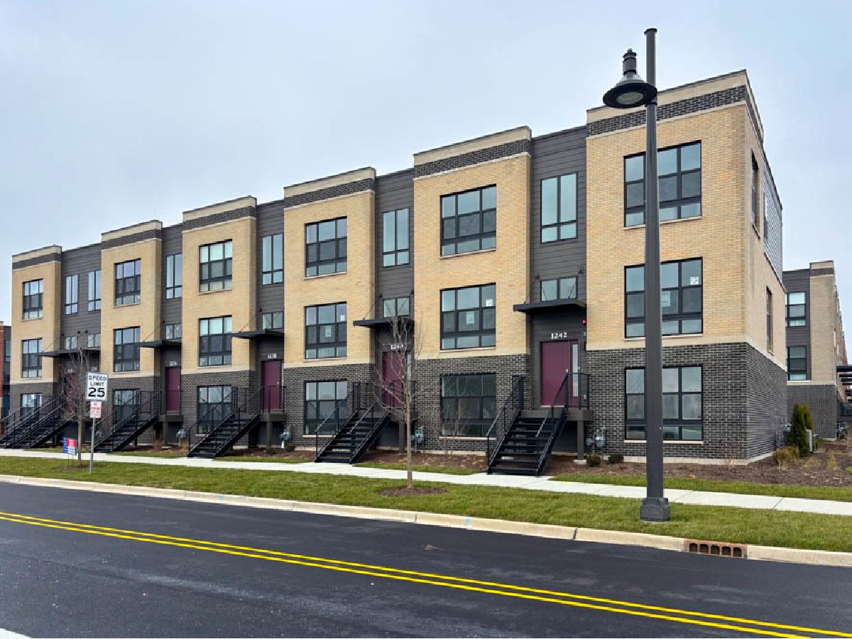 Condos & Townhomes Sold Northgate At Veridian Schaumburg Illinois, 1240 Landmark