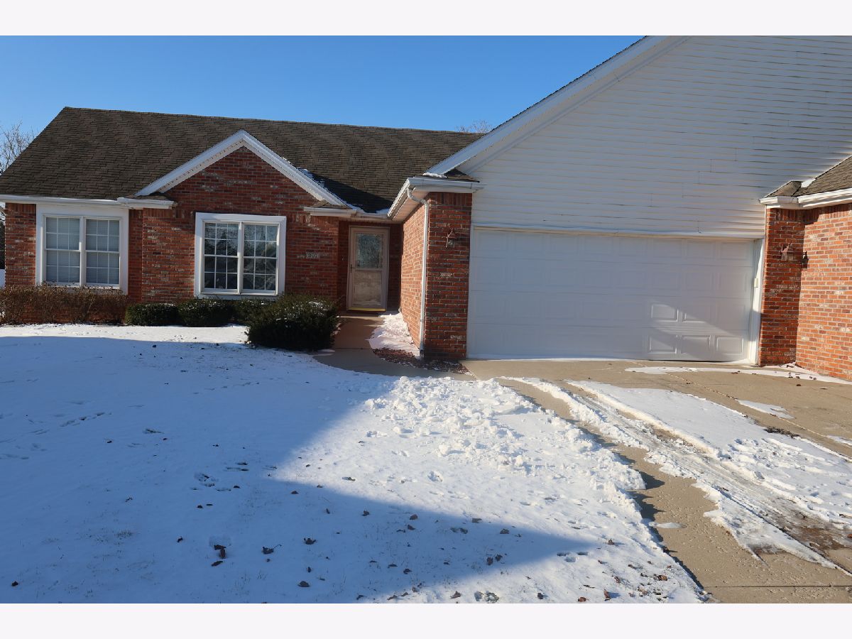 Condos & Townhomes Sold Fields (i And Ii) Normal Illinois, 301 Fieldcrest
