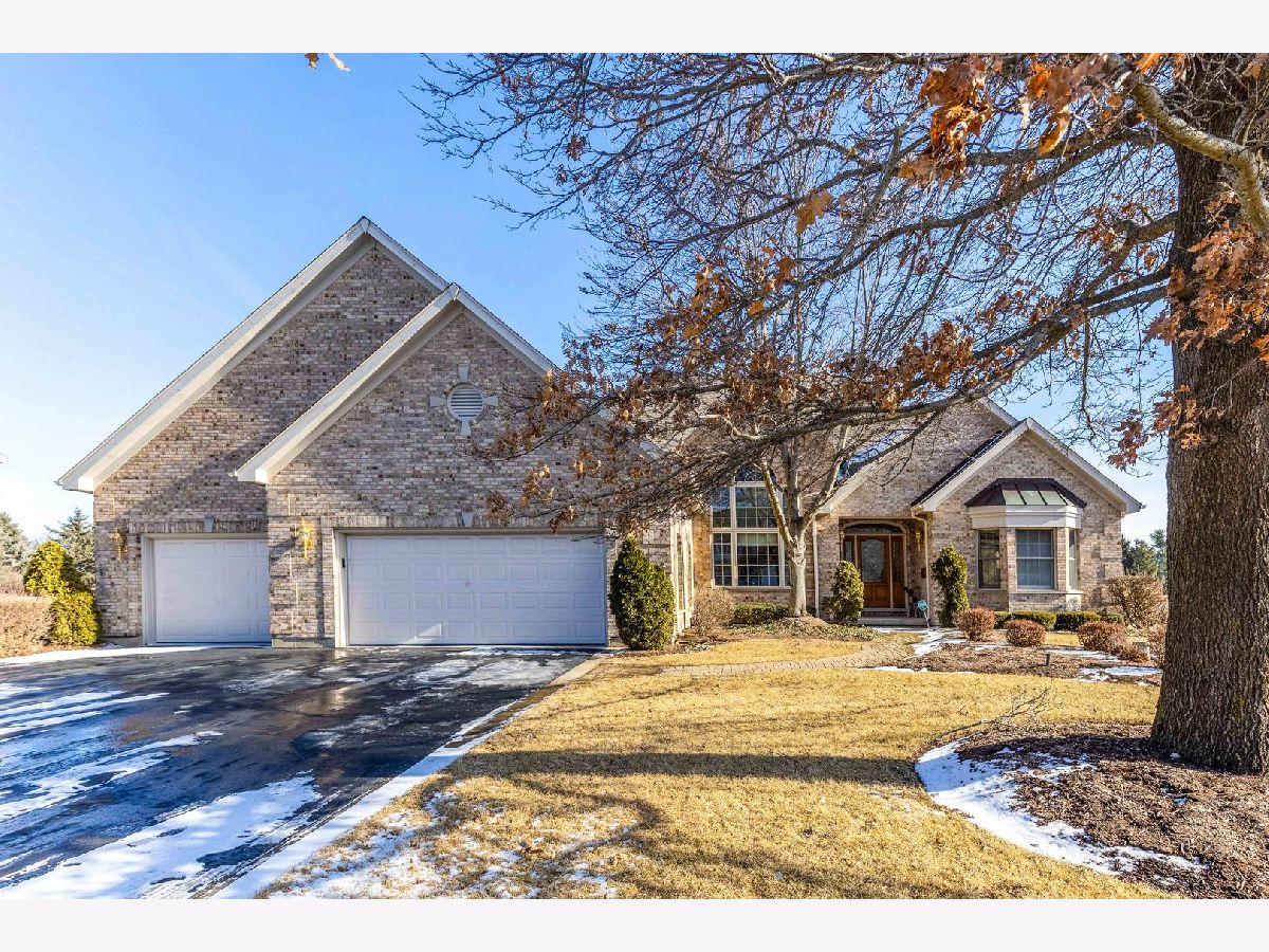 Homes Sold Northwood Acres Cary Illinois, 7100 Swallow