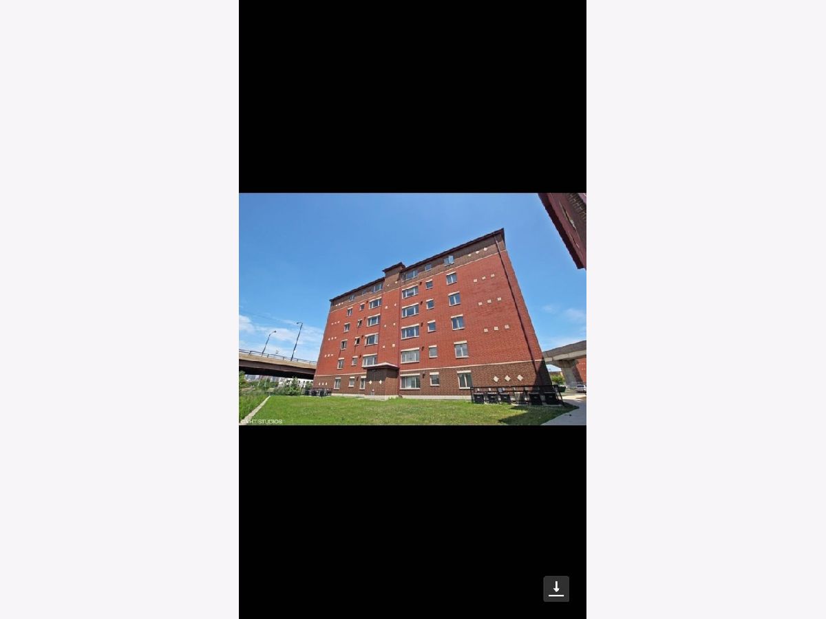  Rented Chicago Illinois, 239 18th