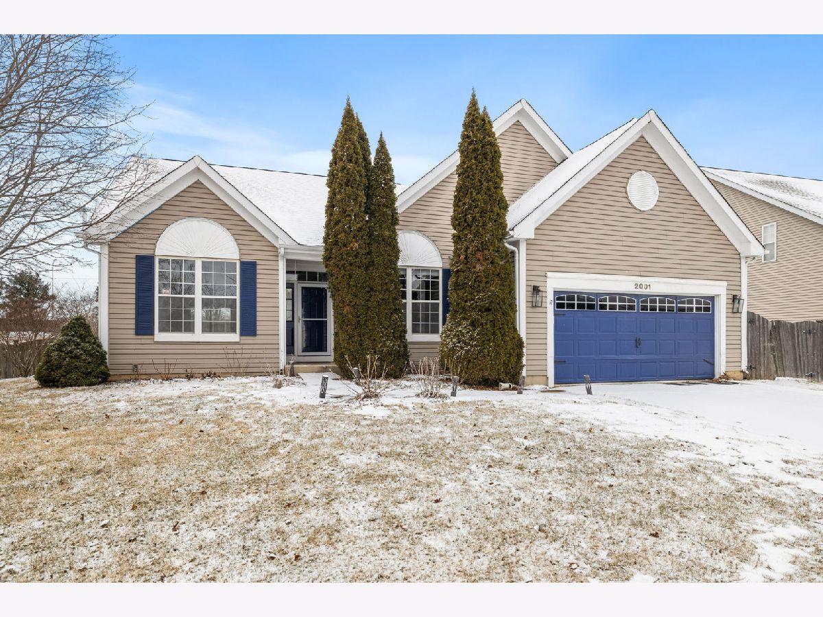 Homes & Townhomes Sold Caton Crossing Plainfield Illinois, 2001 Vermette