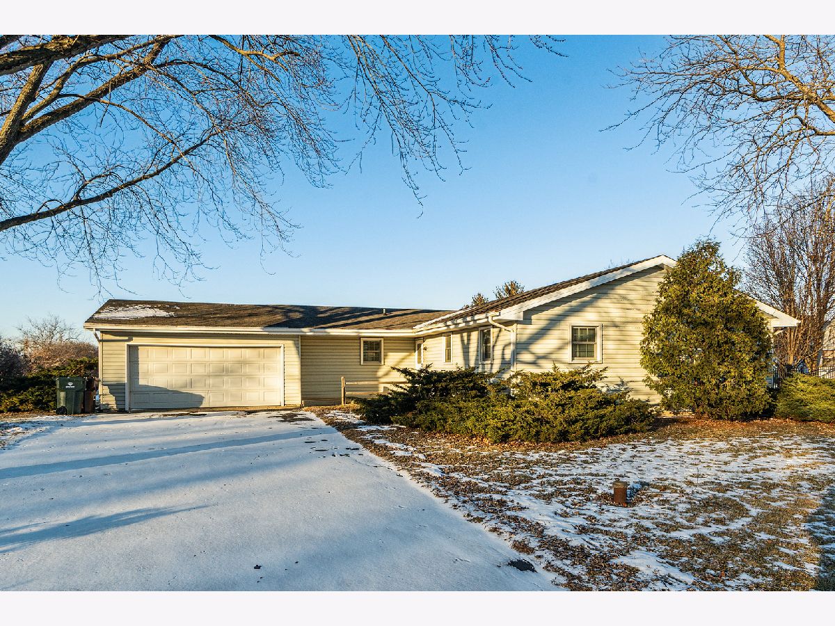 Homes Sold Windermere Heights New Lenox Illinois, 1317 Corrie
