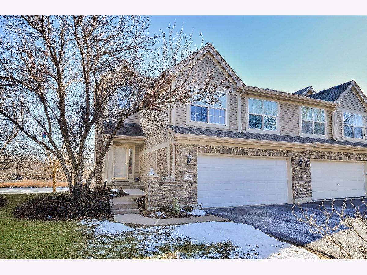 Townhomes Sold River Mist On The Fox Oswego Illinois, 130 River Mist