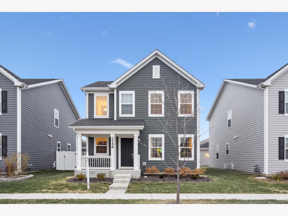 Homes Sold West Point Gardens South Elgin Illinois, 3756 Westbury