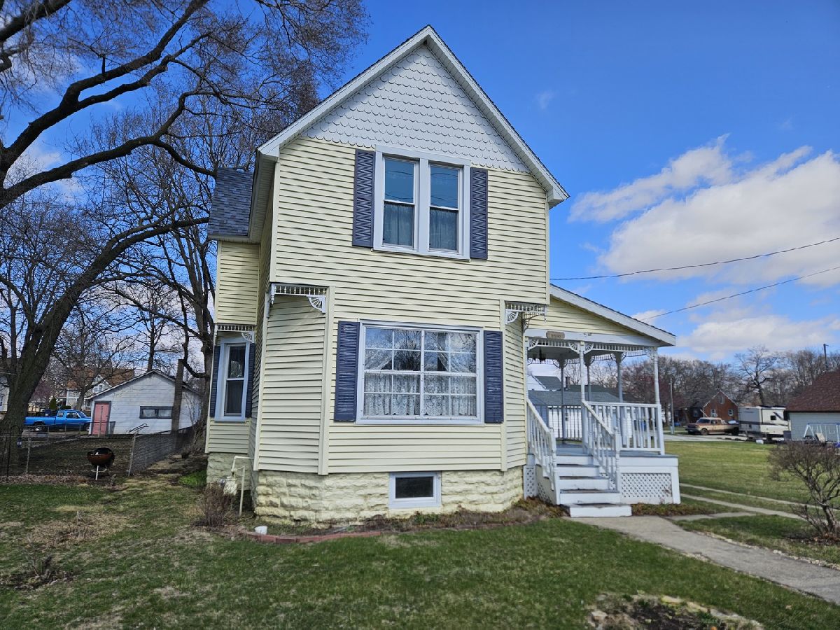  Sold Momence Illinois, 412 4th