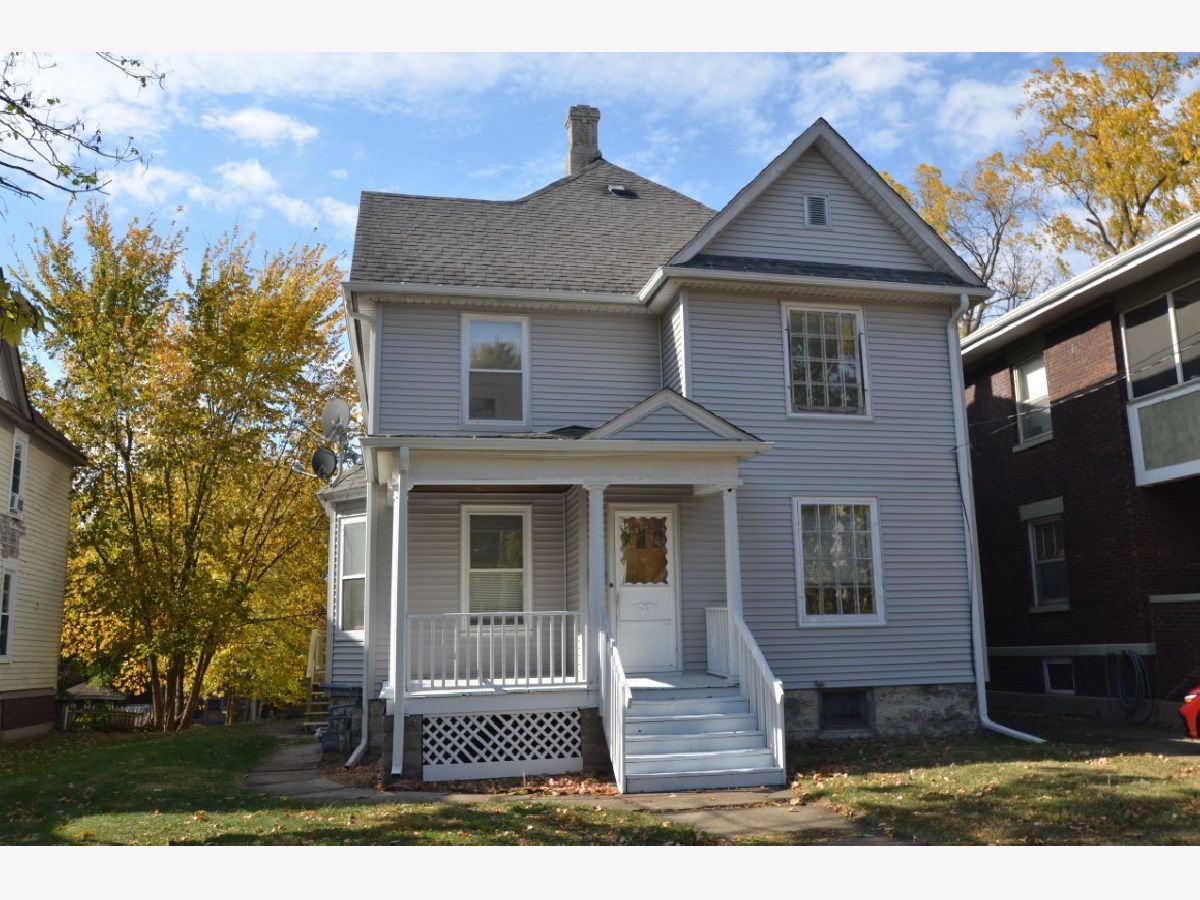 Rented Rockford Illinois, 211 Prospect