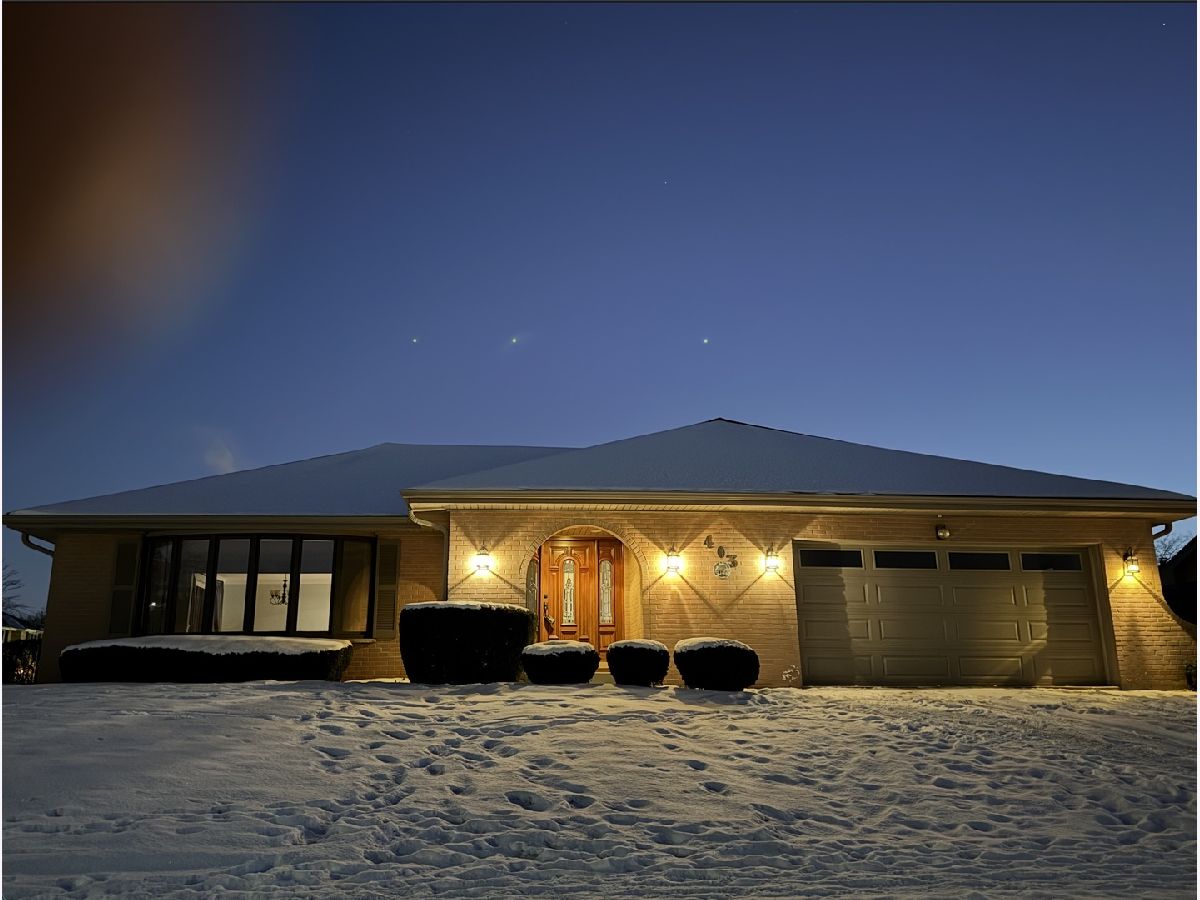 Homes Sold Waterford Willowbrook Illinois, 403 Waterford