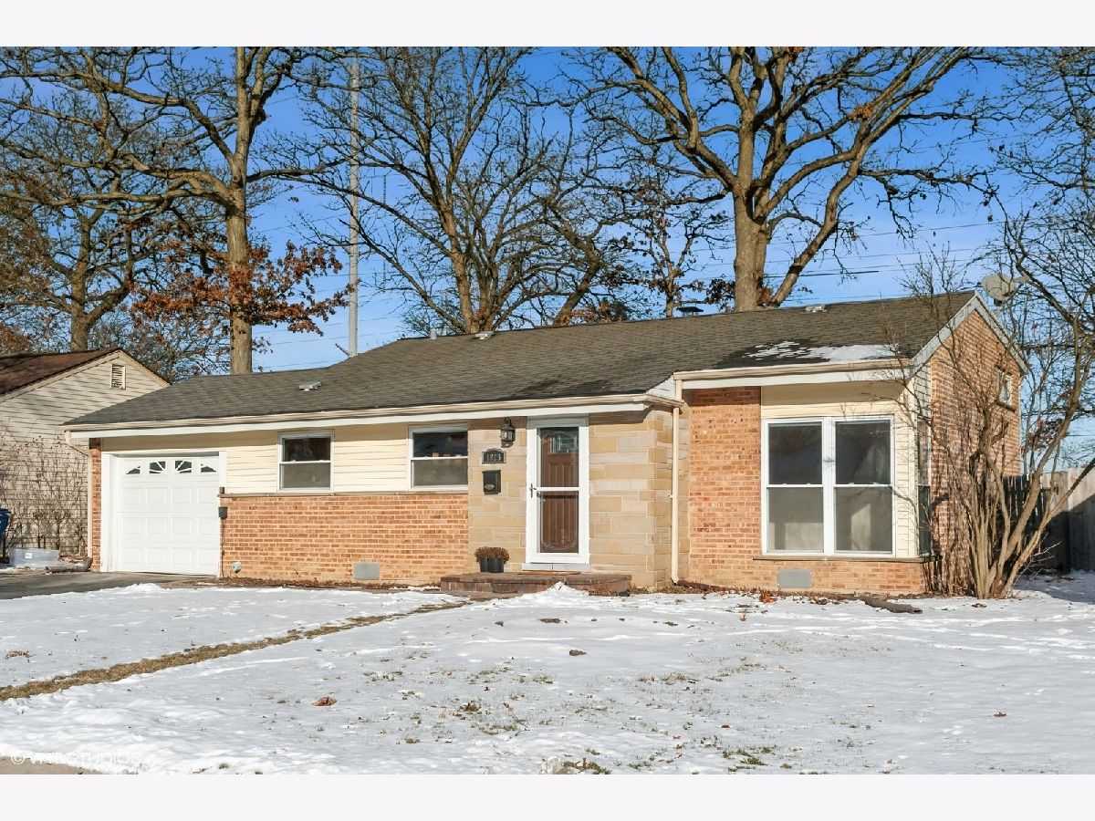 Homes Sold Northbrook East Northbrook Illinois, 1023 Longaker