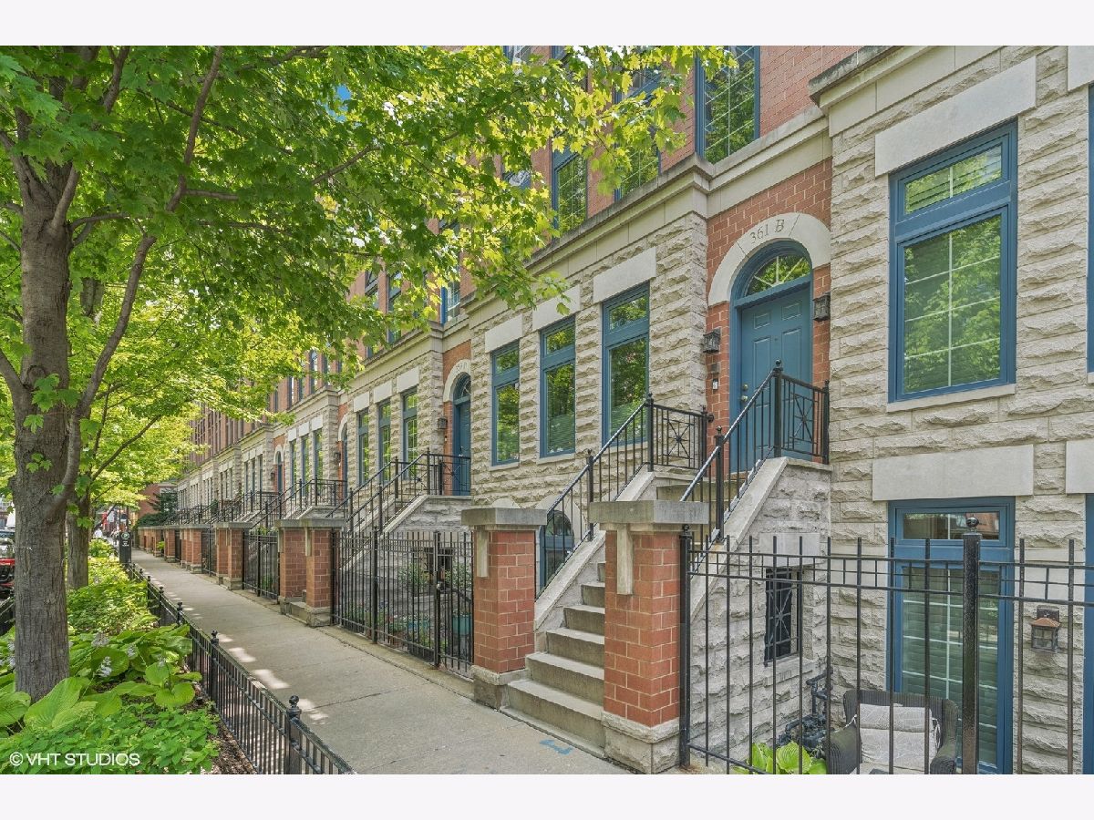 Townhomes & Condos Sold Tuxedo Park Chicago Illinois, 361 Superior