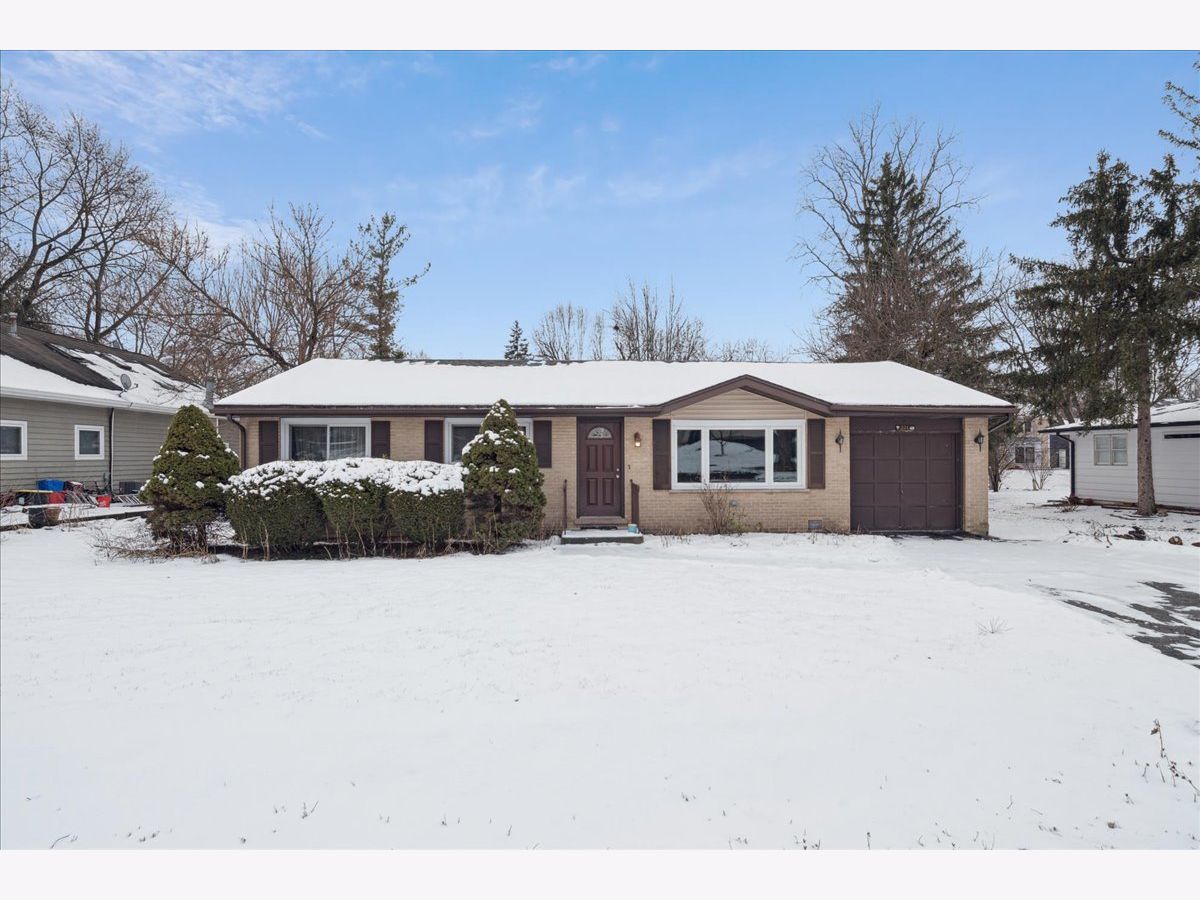  Rented Clarendon Hills Illinois, 221 58th