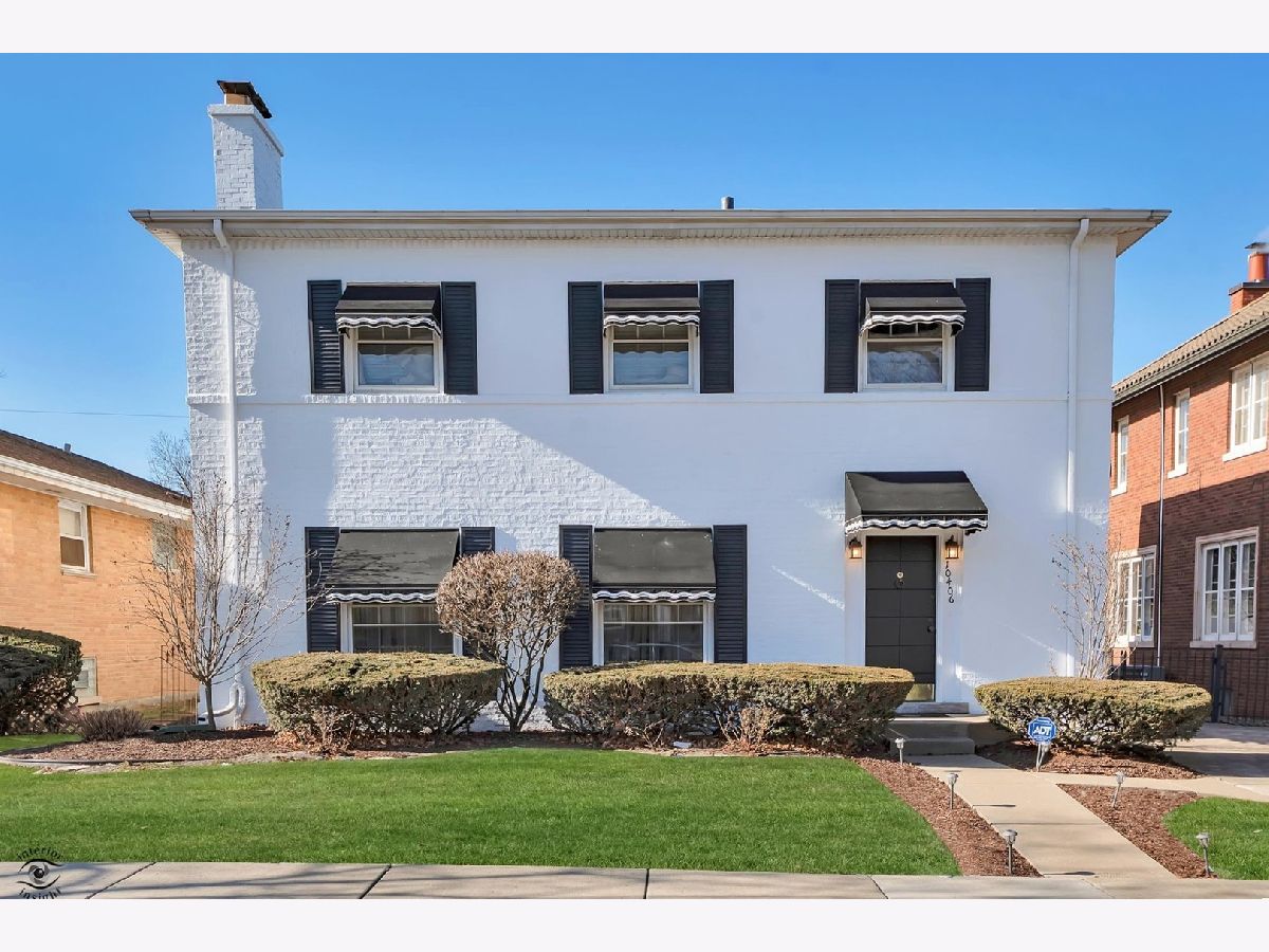 Homes & Condos & Townhomes Sold Beverly Hills Chicago Illinois, 10406 Bell