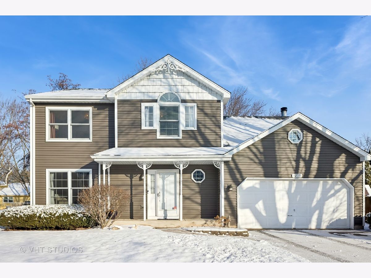 Homes Sold Brook Crossing Naperville Illinois, 1255 Old Mill
