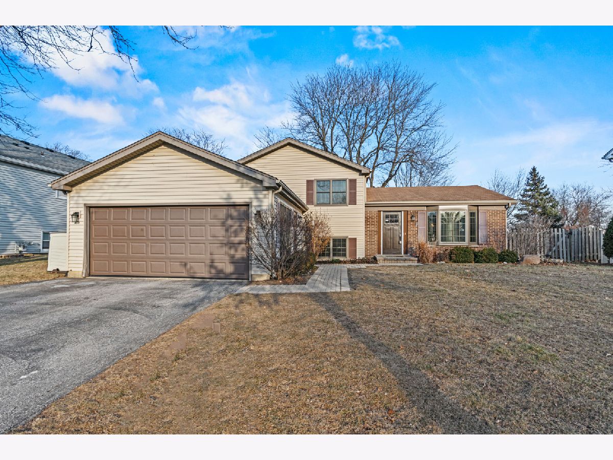 Homes Sold Countryside Lake Zurich Illinois, 750 Trailside