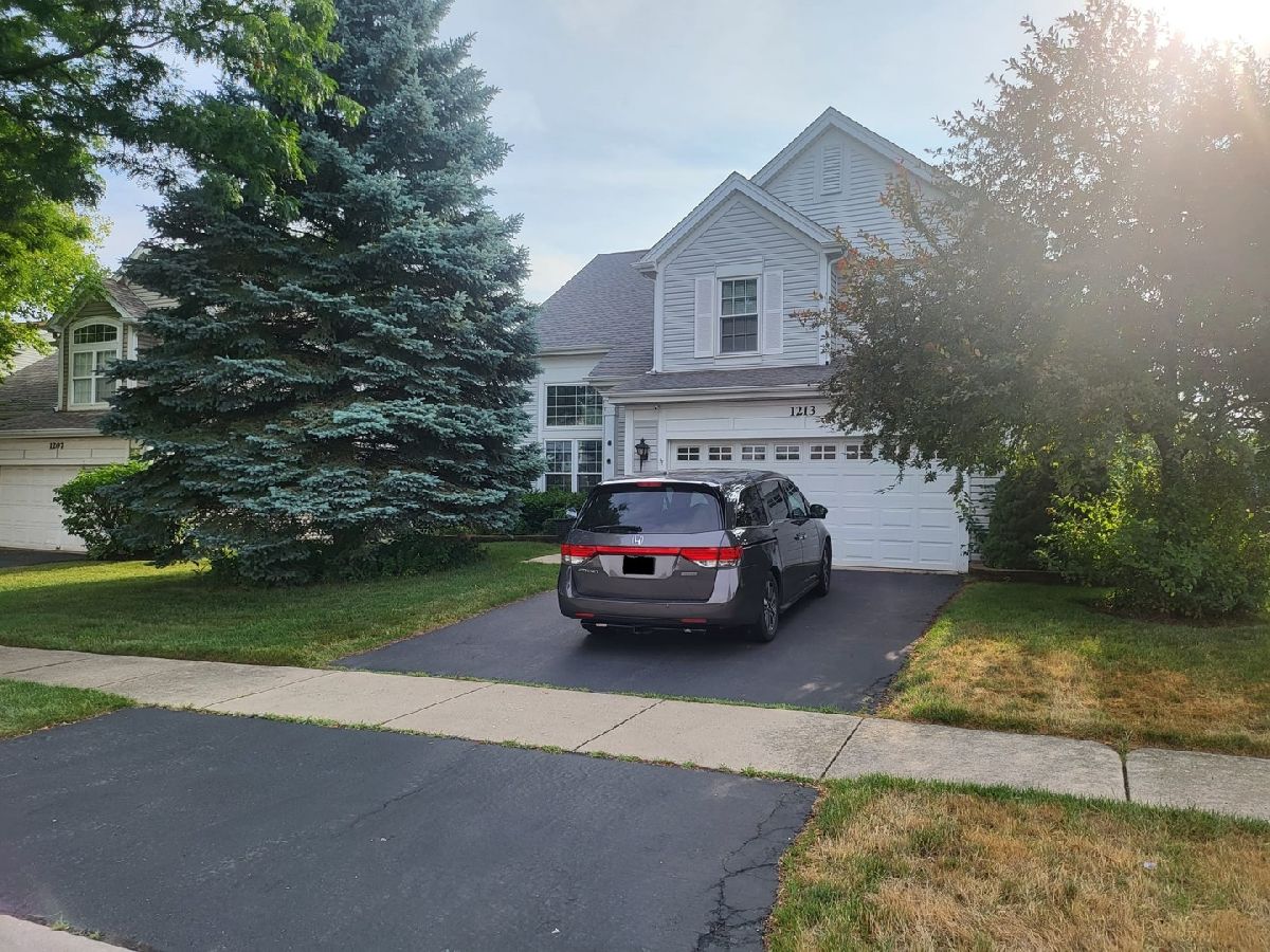 Homes Rented Concord Valley Aurora Illinois, 1213 Pennsbury