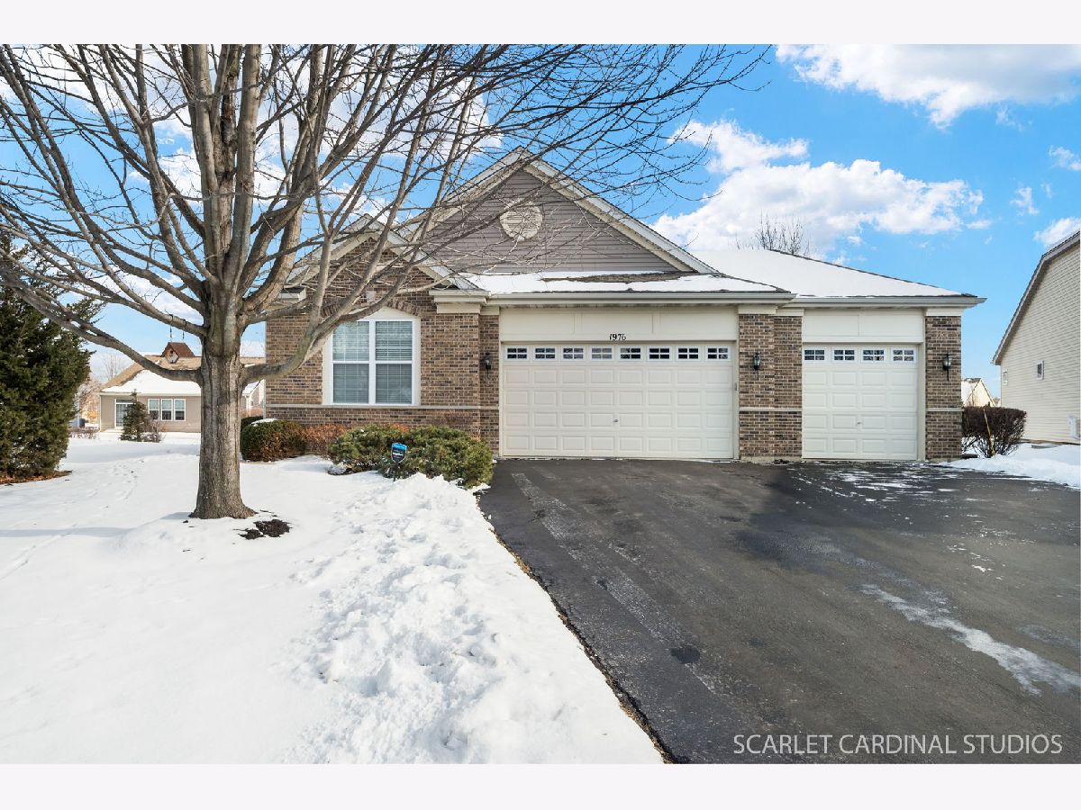 Homes Sold Carillon At Stonegate Aurora Illinois, 1976 Holloway