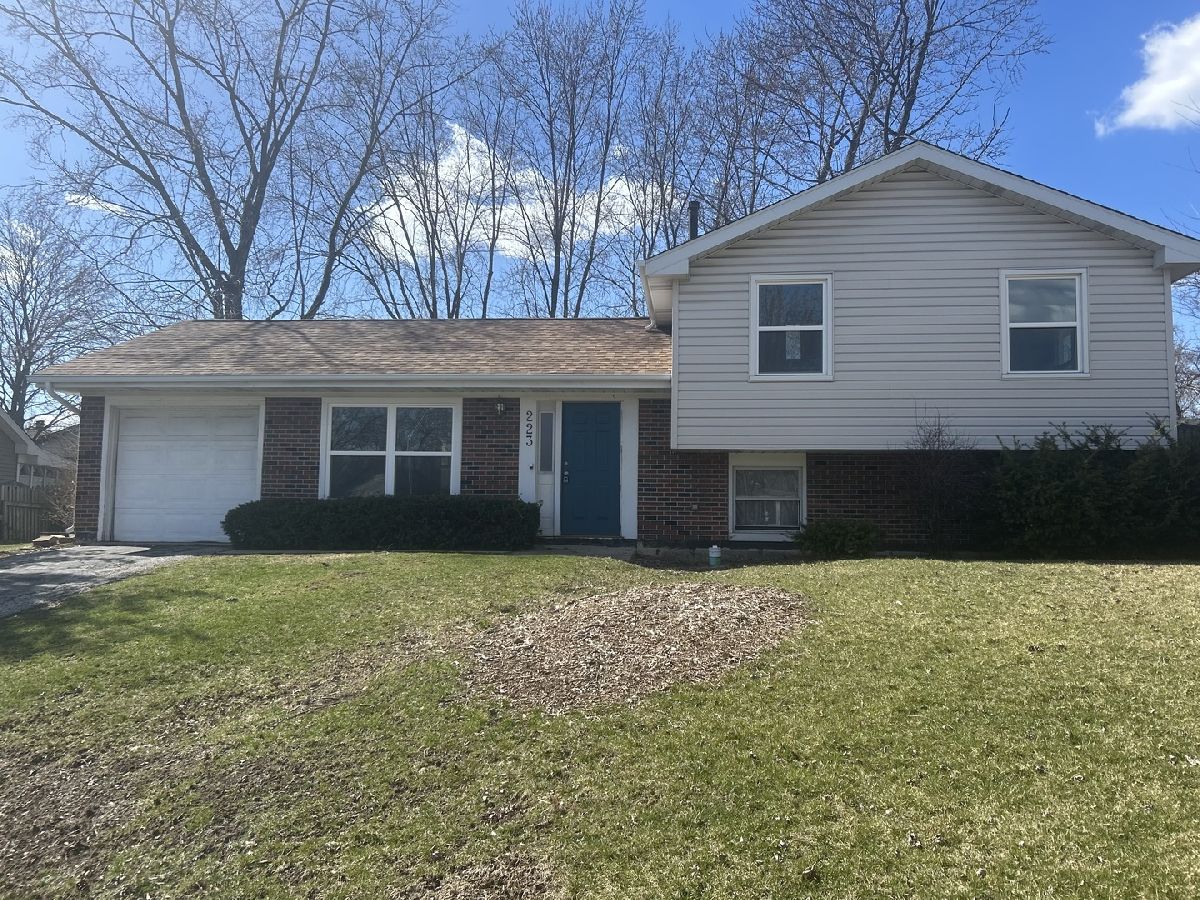 Homes & Townhomes Sold Cherrywood Bolingbrook Illinois, 223 Gettysburg
