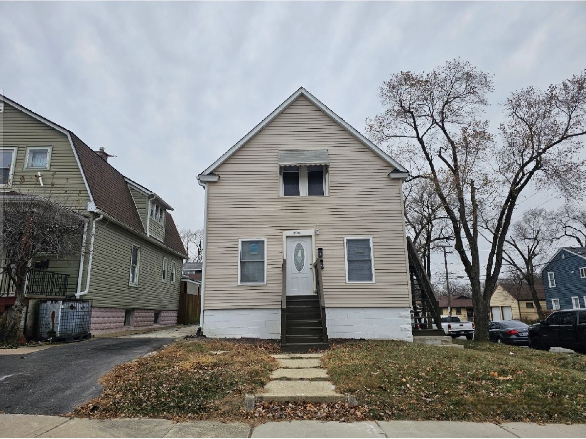  Rented Chicago Heights Illinois, 1700 Euclid