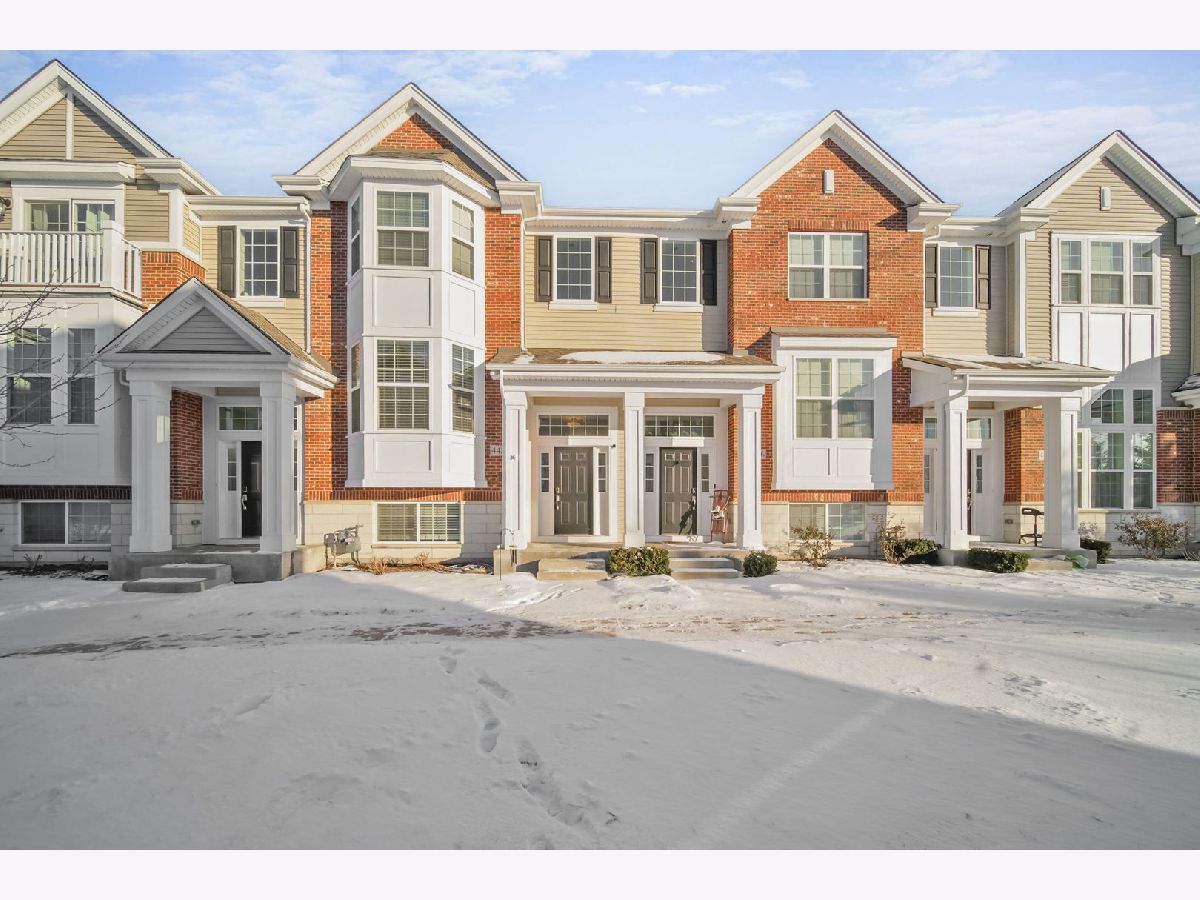 Townhomes Sold Emerson Park Naperville Illinois, 4424 Monroe