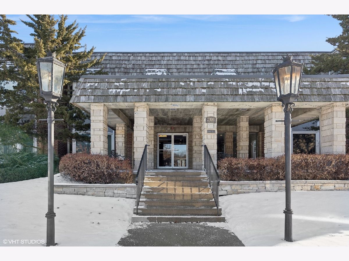 Condominiums Sold Bristol Court Park Ridge Illinois, 2300 Windsor Mall