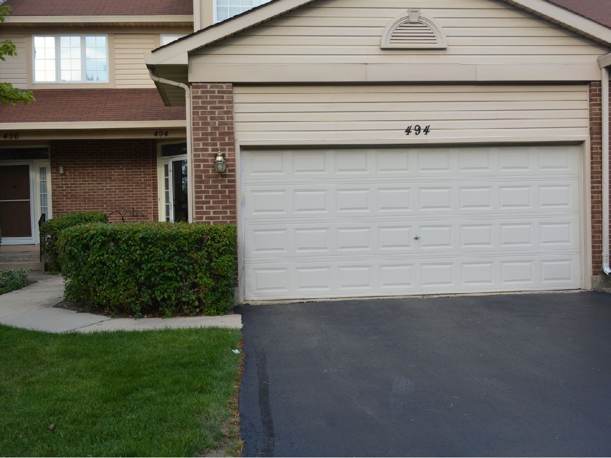 Townhomes & Condos & Homes Rented Parkside On The Green Palatine Illinois, 494 Parkside