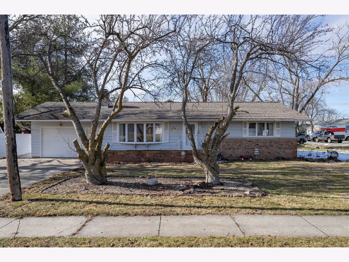  Sold Mclean Illinois, 309 West