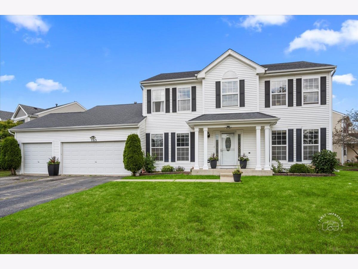 Homes & Townhomes & Condos Sold Bellchase Lake In The Hills Illinois, 5313 Briarfield