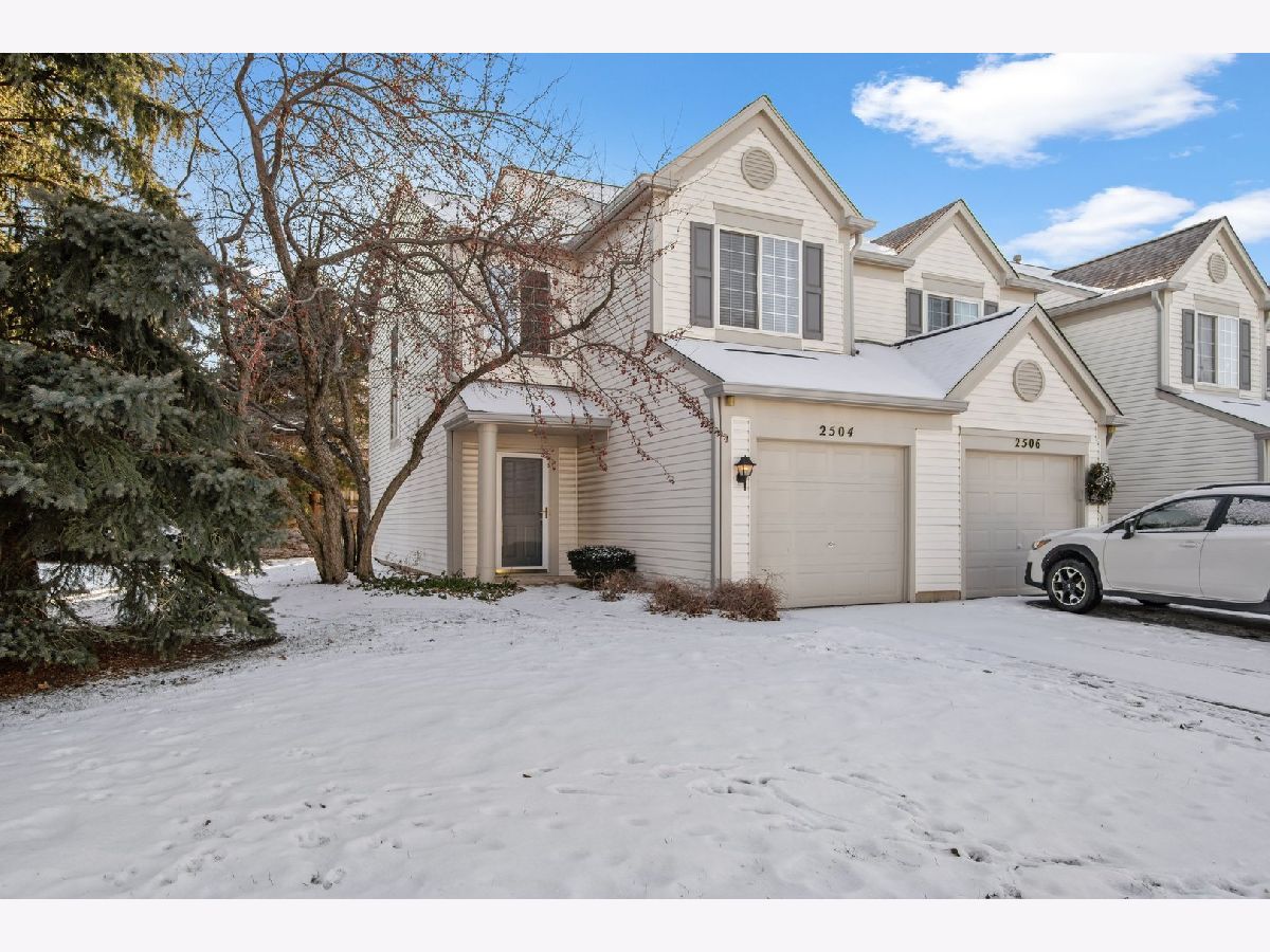Townhomes Sold Carrolwood Naperville Illinois, 2504 Carrolwood