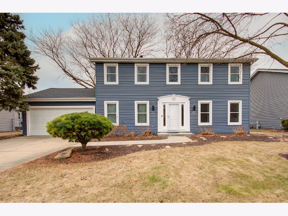 Homes Sold Country West Shorewood Illinois, 1123 Home