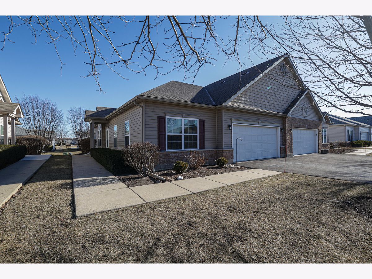 Condos & Townhomes & Homes Sold Patriot Estates Mchenry Illinois, 908 Yorktown