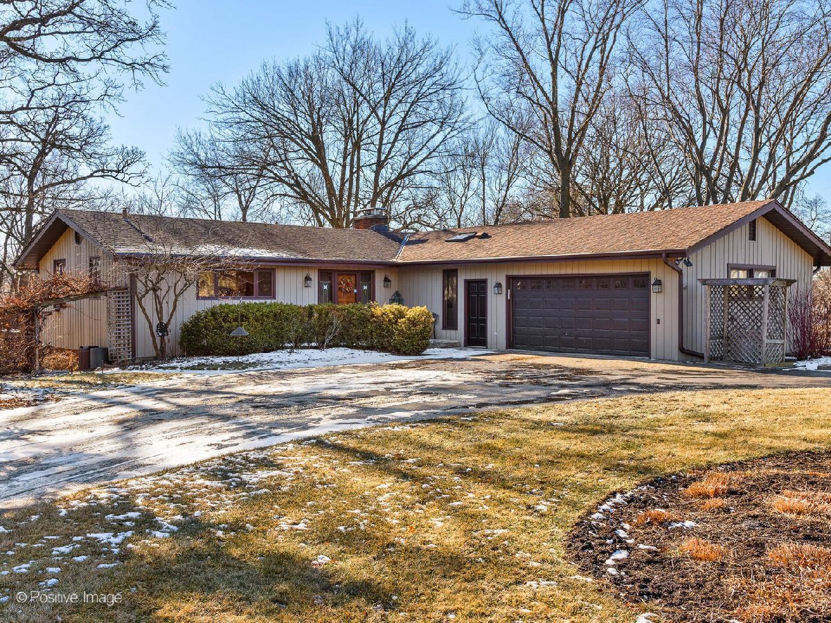 Homes Sold Acorn Acres Hawthorn Woods Illinois, 6 Acorn