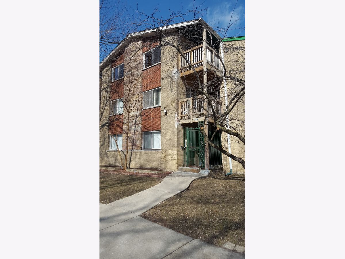 Condos & Townhomes & Homes Rented Rogers Park Chicago Illinois